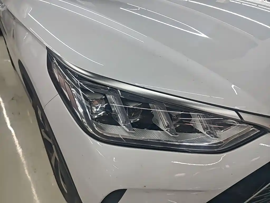 BYD PLUS New Energy — миниатюра 9