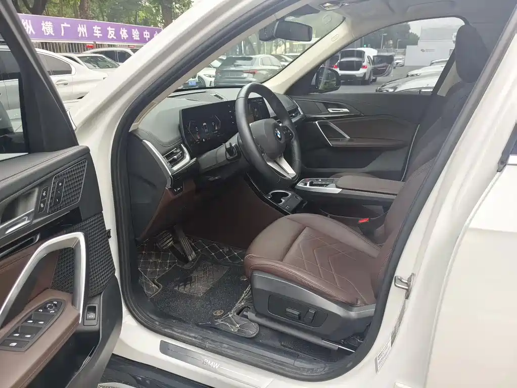 BMW X1 — миниатюра 7