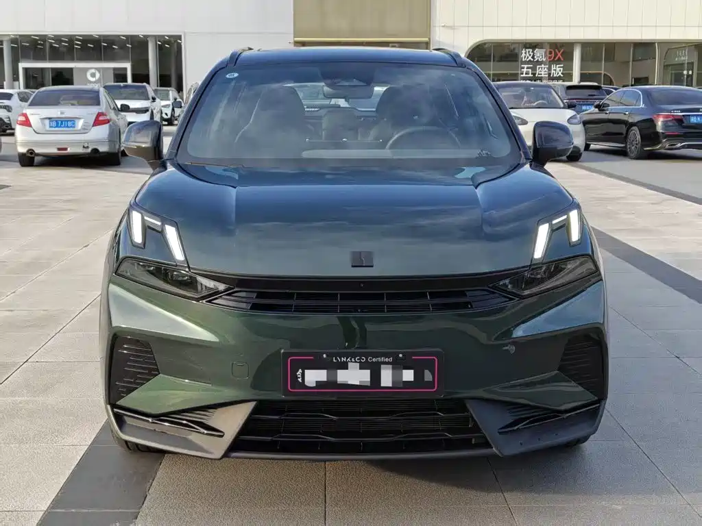 Lynk & Co 06 EM-P — миниатюра 2