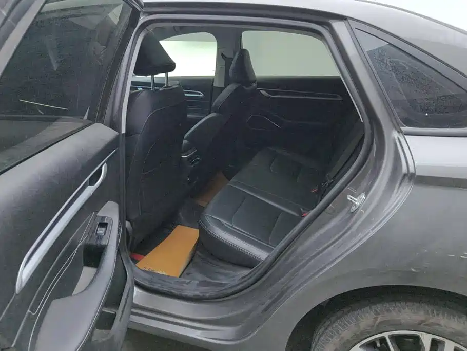 Geely Emgrand — миниатюра 11