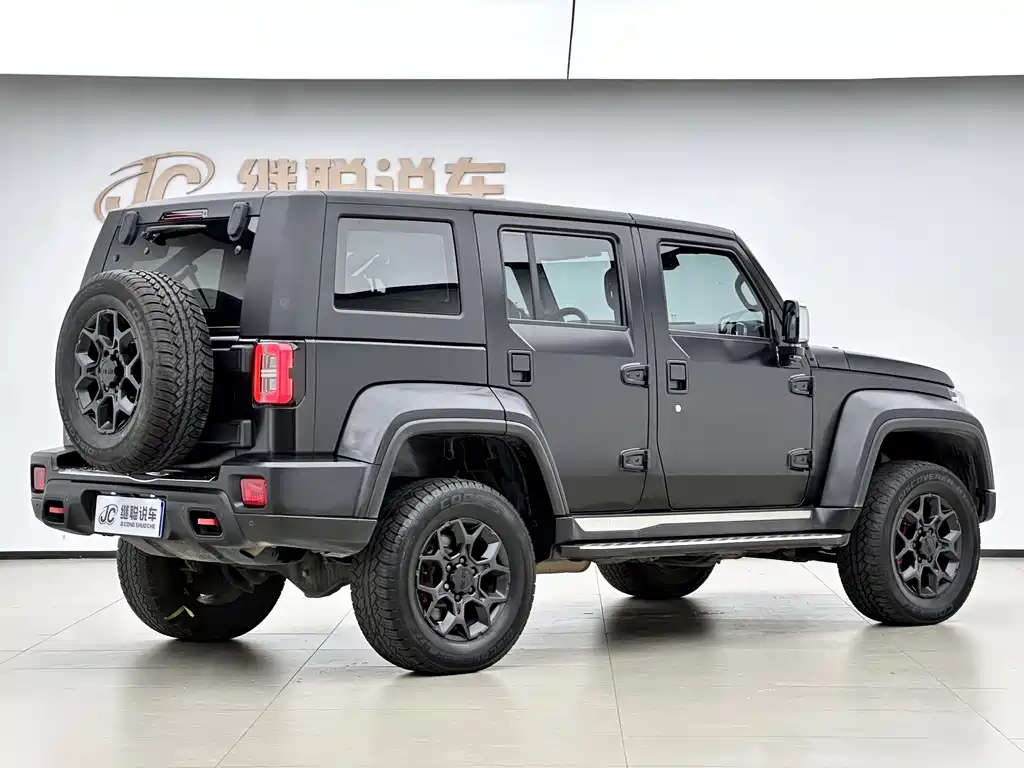 BAIC BJ40 2021 2.0D AT