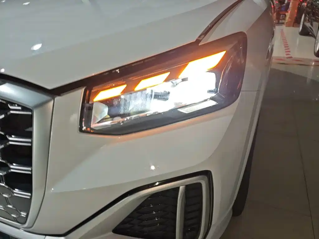 Audi Q2L — миниатюра 24