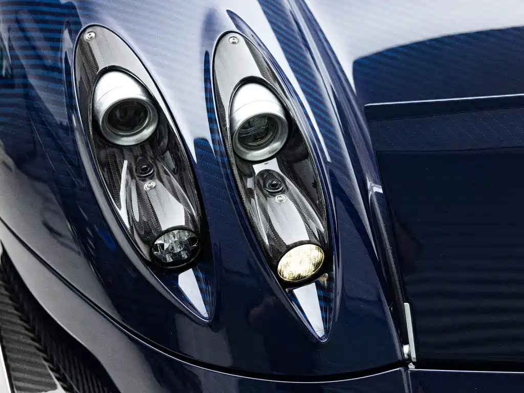 Pagani Huayra 2025 6.0L AT