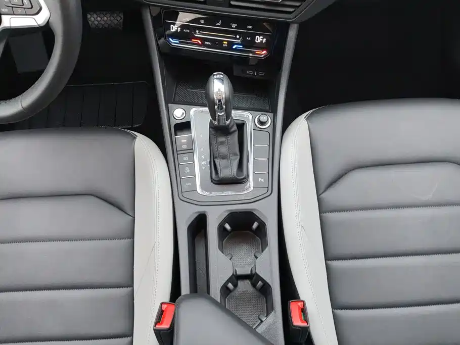 Volkswagen Bora — миниатюра 16
