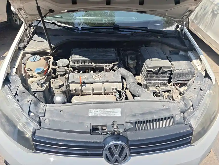 Volkswagen Golf — миниатюра 10