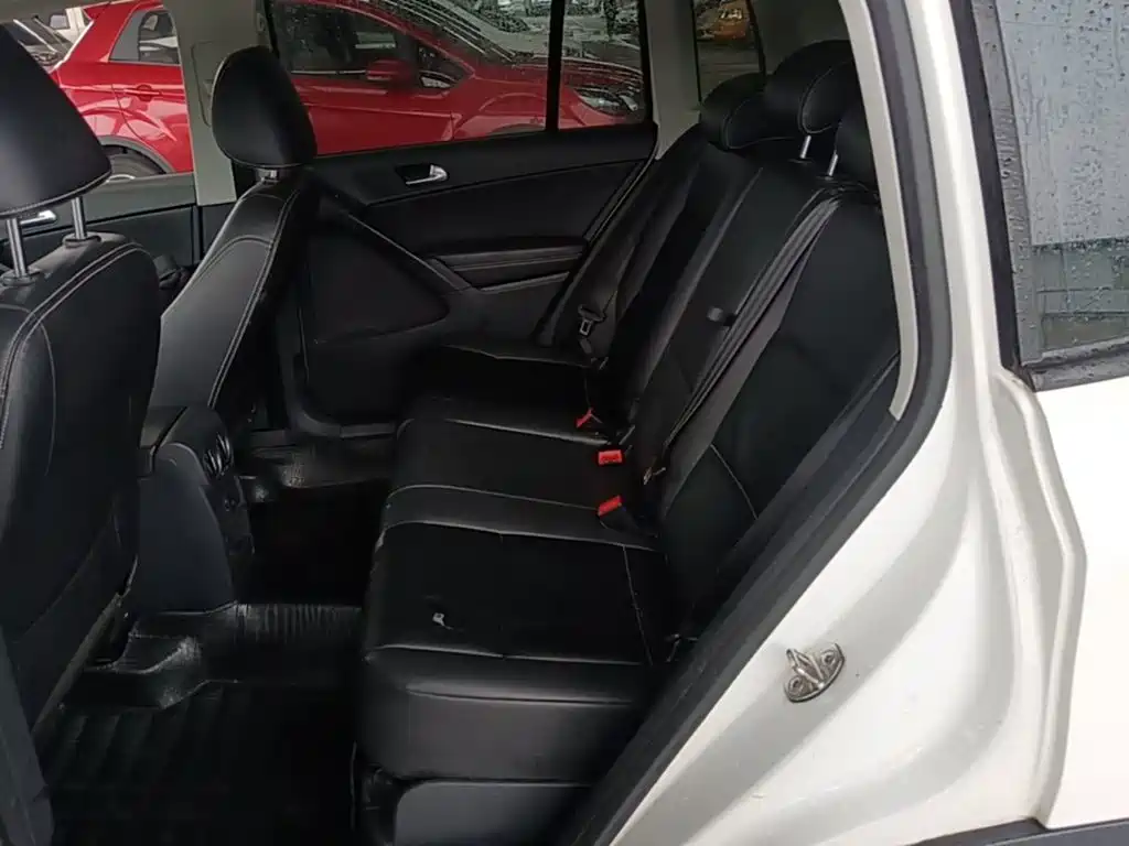 Volkswagen Tiguan — миниатюра 17