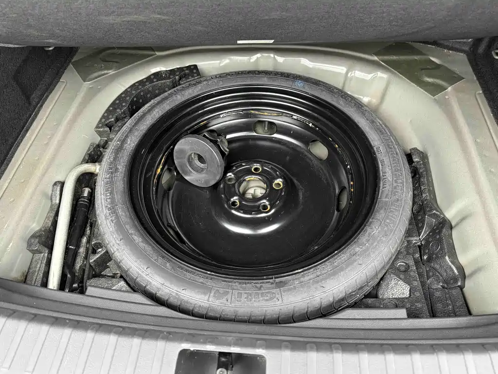 Volkswagen Tharu — миниатюра 11
