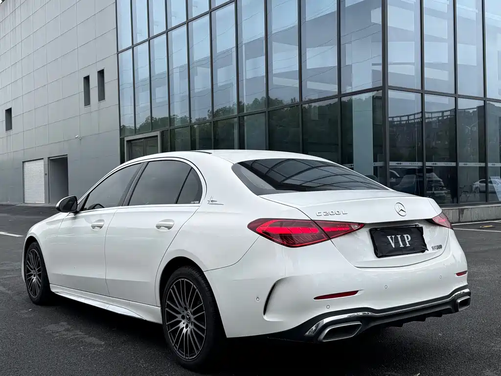 Mercedes-Benz C-Class — миниатюра 15