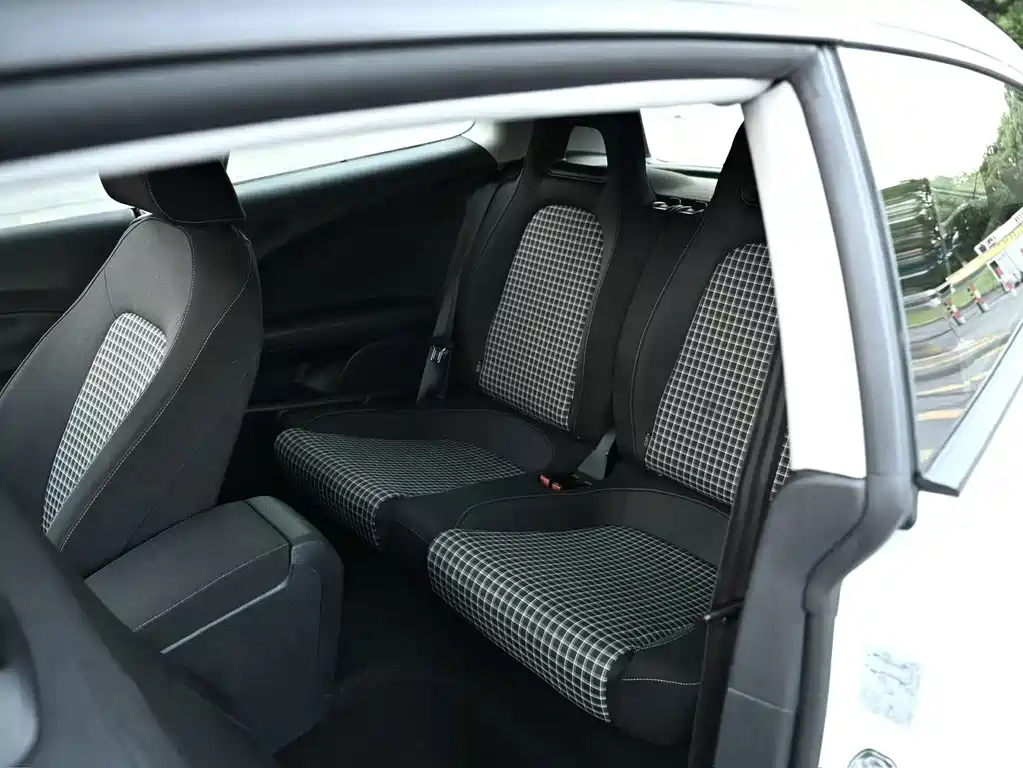 Volkswagen Scirocco — миниатюра 8