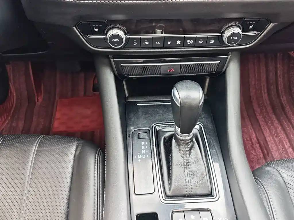 Mazda Atenza — миниатюра 15