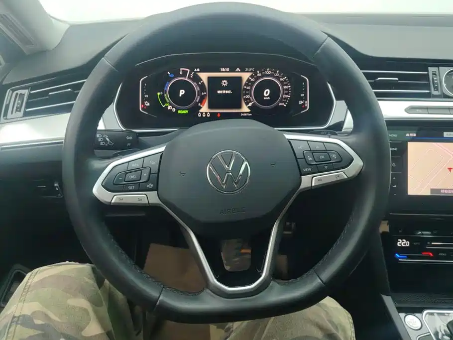 Volkswagen Magotan PHEV — миниатюра 15