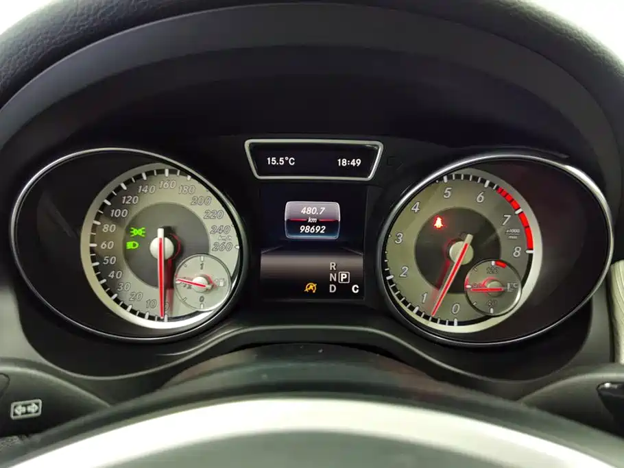 Mercedes-Benz GLA — миниатюра 14