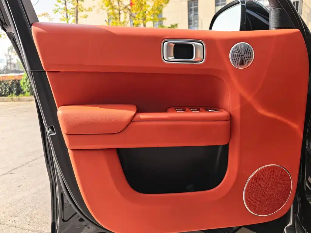 Li Auto Li L8 — миниатюра 12