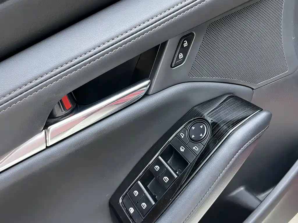 Mazda 3 Axela — миниатюра 16