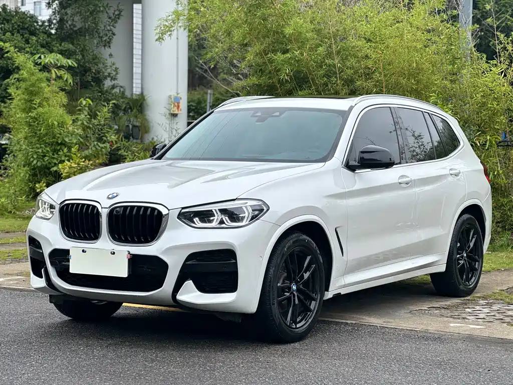 BMW X3 2021