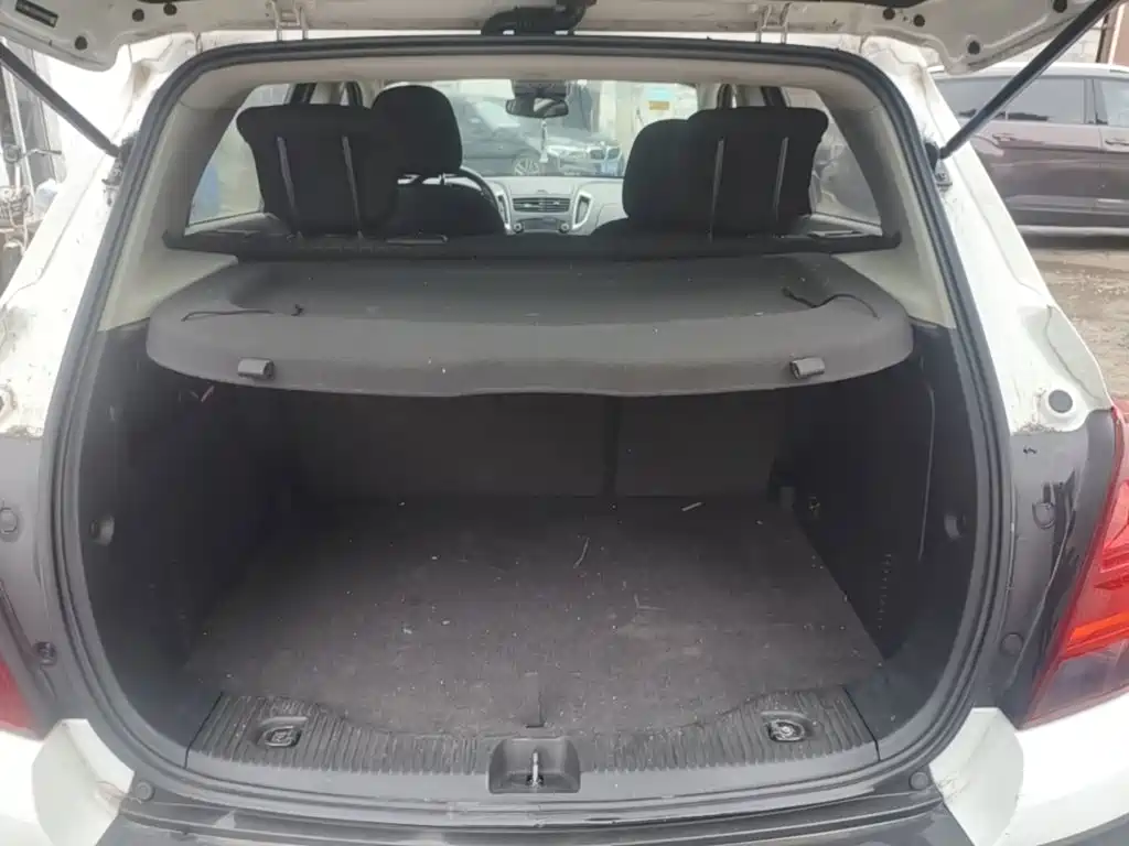 Chevrolet Trax — миниатюра 19