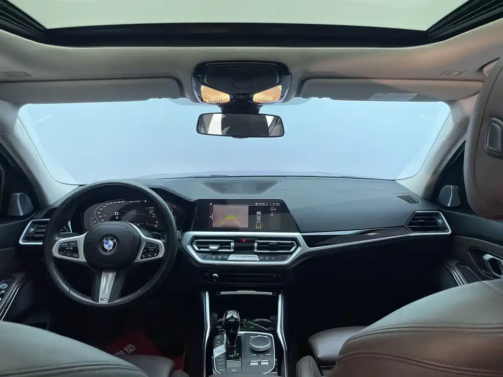 BMW 3 Series — миниатюра 17