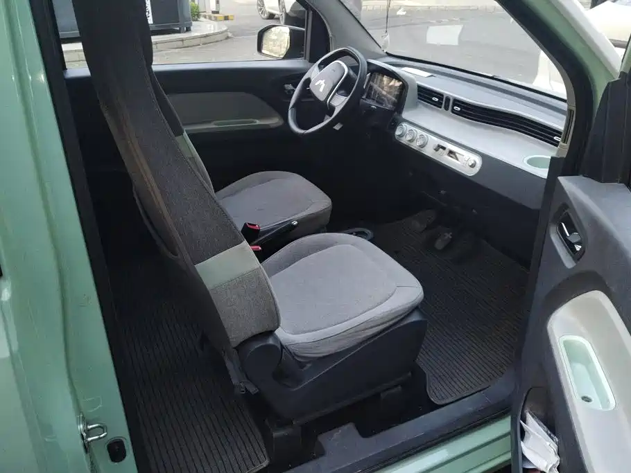 Wuling MINIEV — миниатюра 8