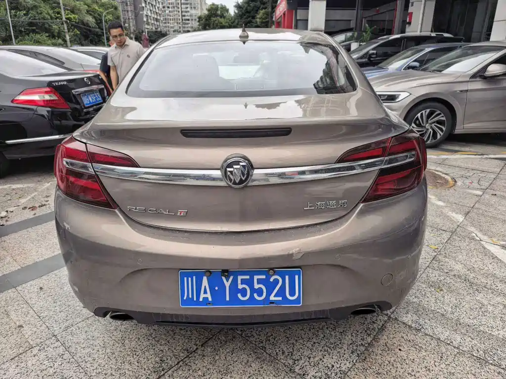 Buick Regal — миниатюра 6