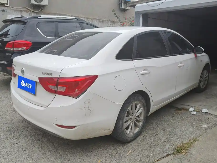 Buick Excelle — миниатюра 3