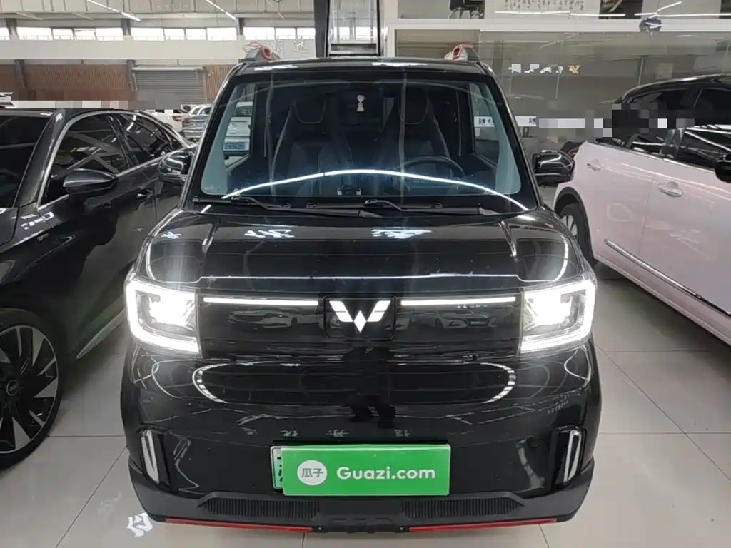 Wuling MINIEV — миниатюра 3
