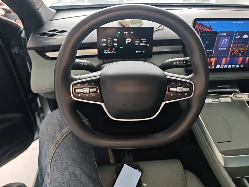 Roewe D6 — миниатюра 11