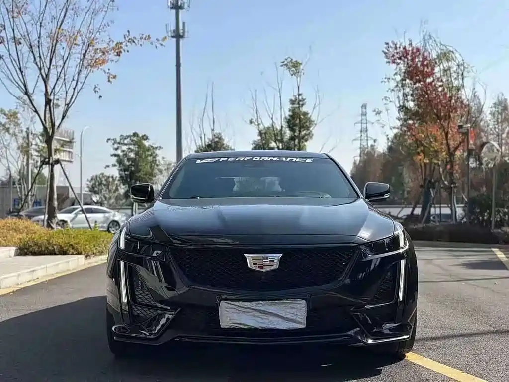 Cadillac CT5 — миниатюра 2