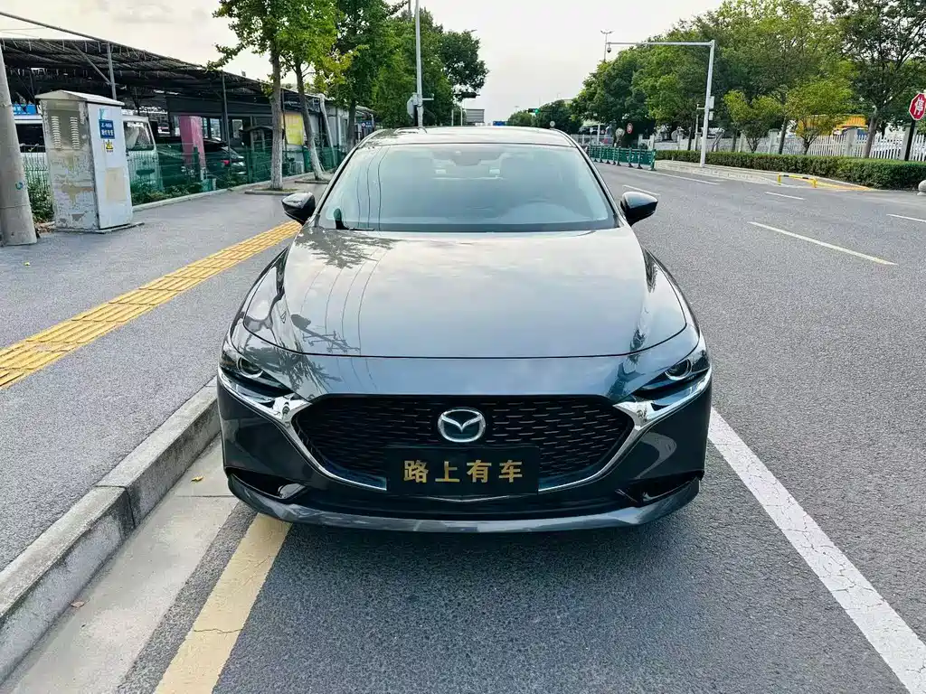 Mazda 3 Axela — миниатюра 2