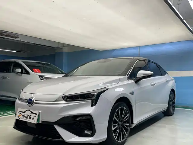 2020 GAC Aion S