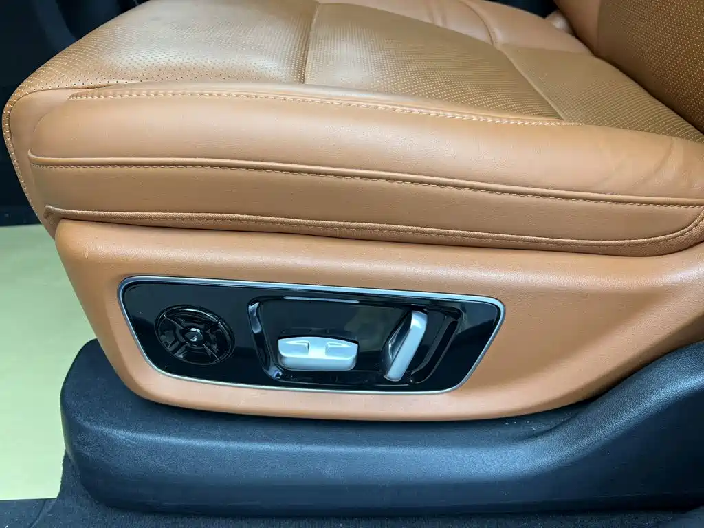Li Auto Li L9 — миниатюра 45