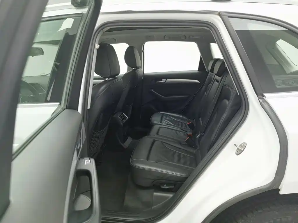 Audi Q5 — миниатюра 15