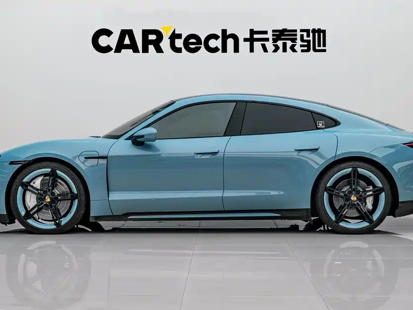Porsche Taycan — миниатюра 11