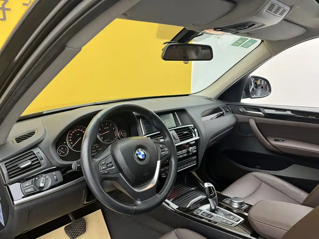 BMW X3 (Import) — миниатюра 10