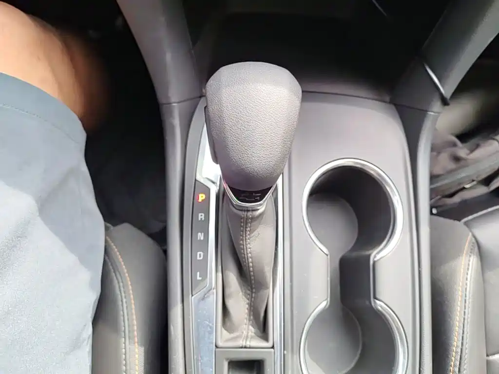 Chevrolet Equinox — миниатюра 14