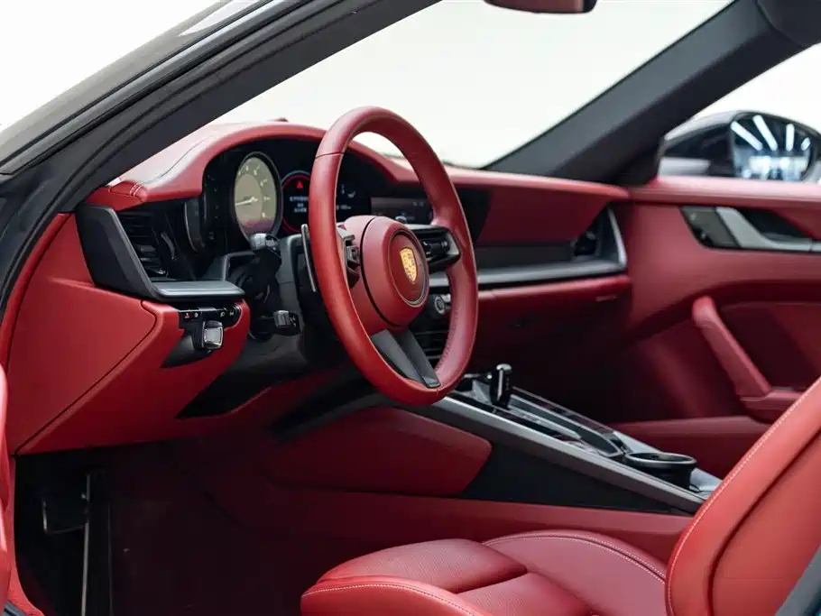Porsche 911 2020 Carrera 3.0T