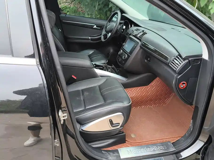 Mercedes-Benz R-Class — миниатюра 8
