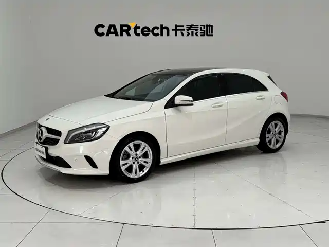 MERCEDES-BENZ  A CLASS 2018
