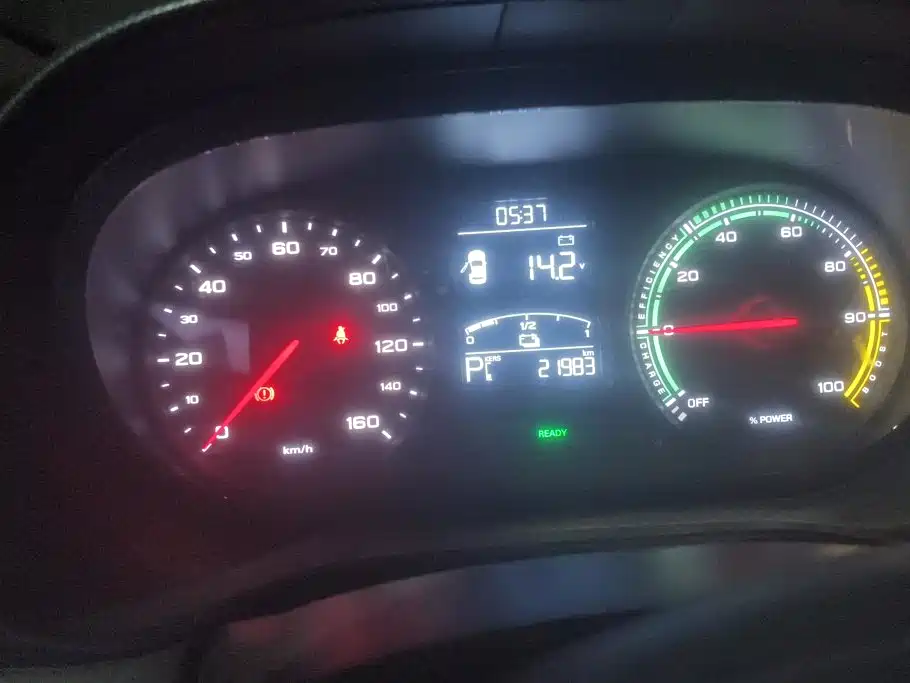 Roewe Clever — миниатюра 14