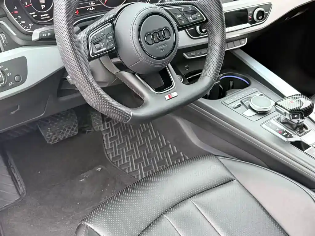 Audi A4L — миниатюра 4