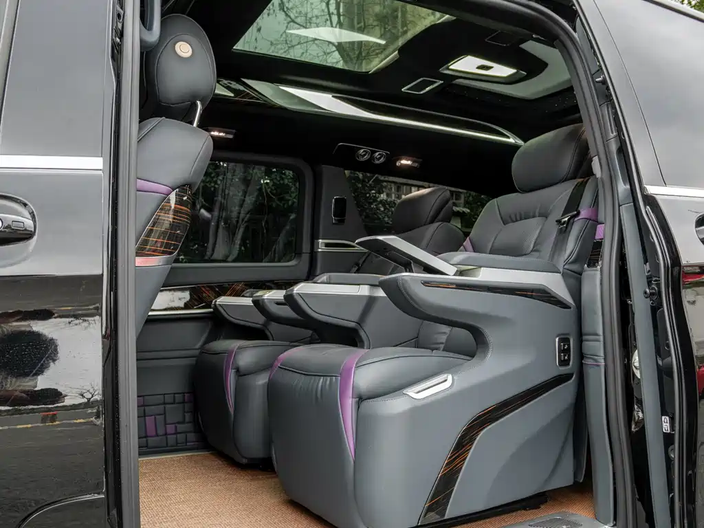 MERCEDES-BENZ V CLASS