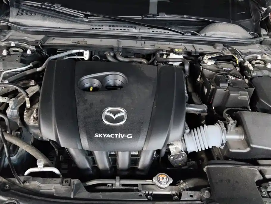 Mazda 3 Axela — миниатюра 10