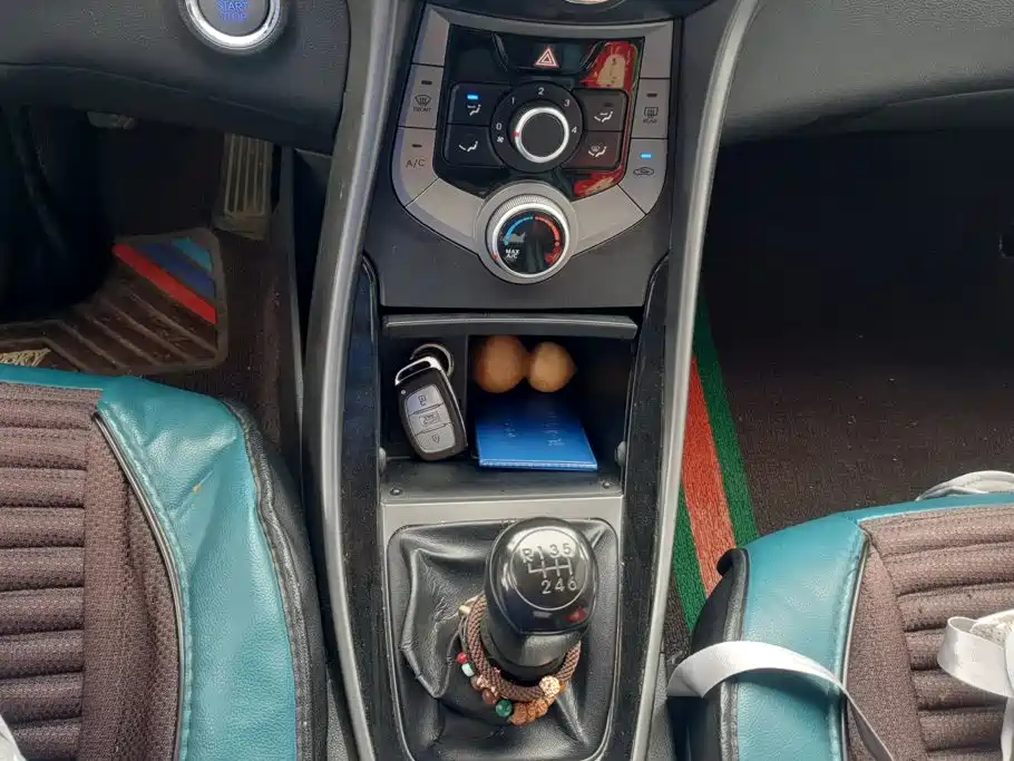 Hyundai Elantra Langdong — миниатюра 16