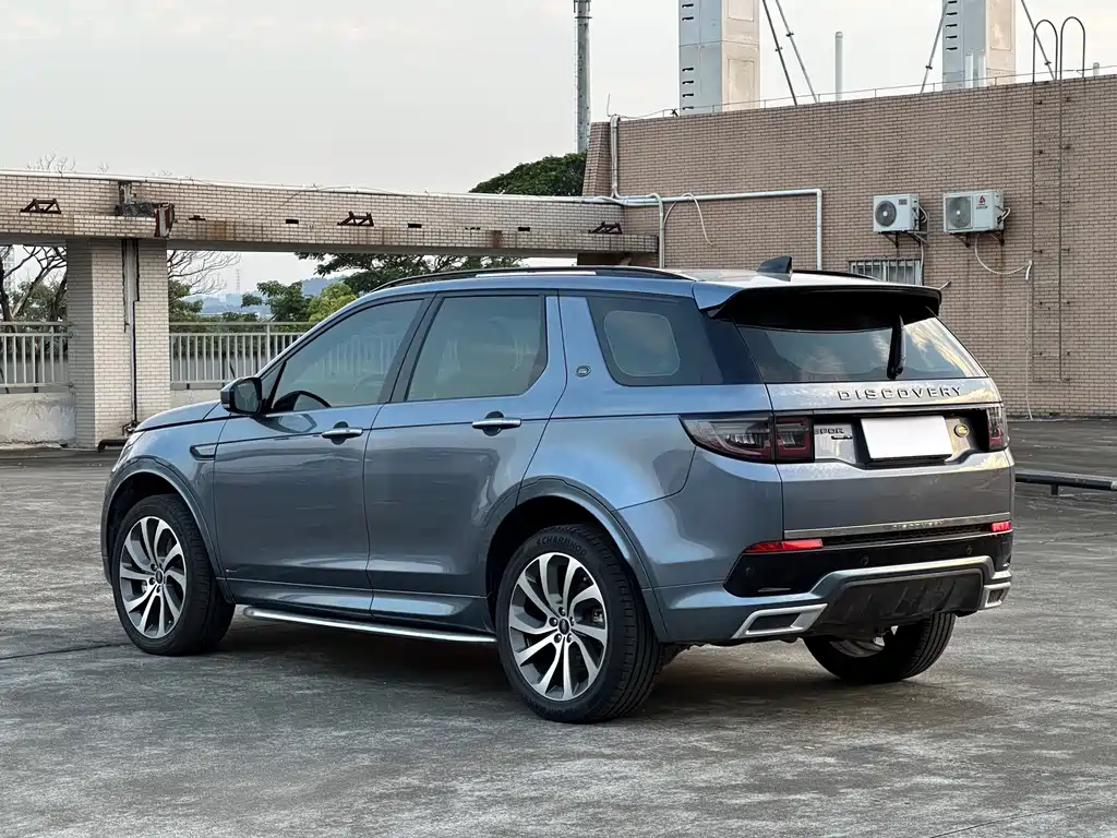 Land Rover Discovery Sport — миниатюра 4