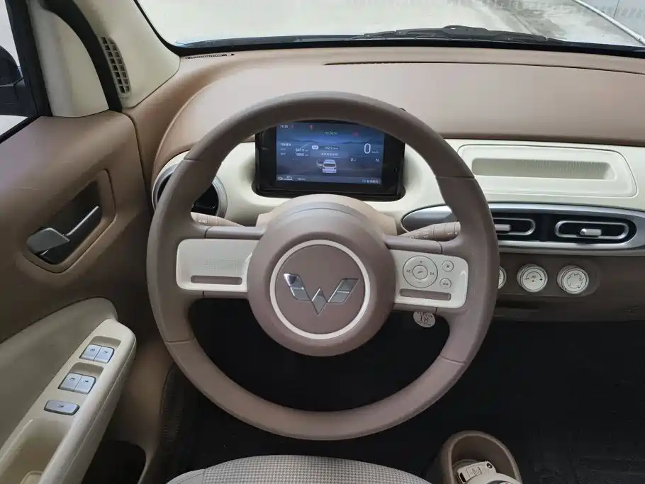Wuling MINIEV — миниатюра 15