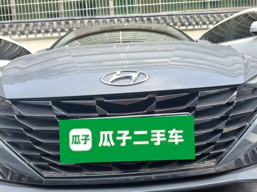 Hyundai Elantra — миниатюра 2