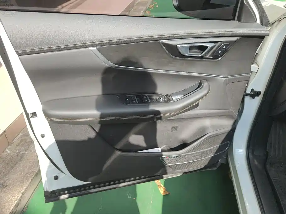 Chery Tiggo 8 — миниатюра 7