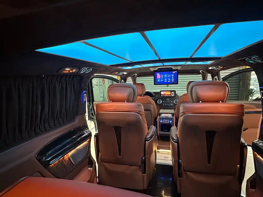 Mercedes-Benz Vito — миниатюра 17