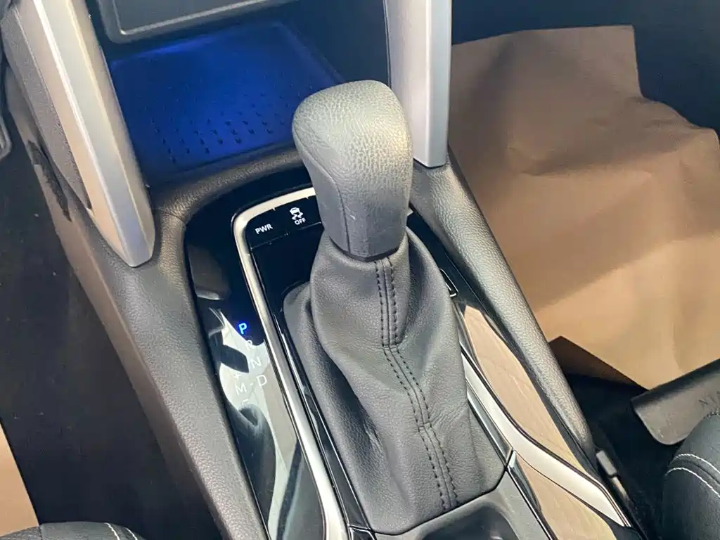 Toyota Frontlander — миниатюра 6