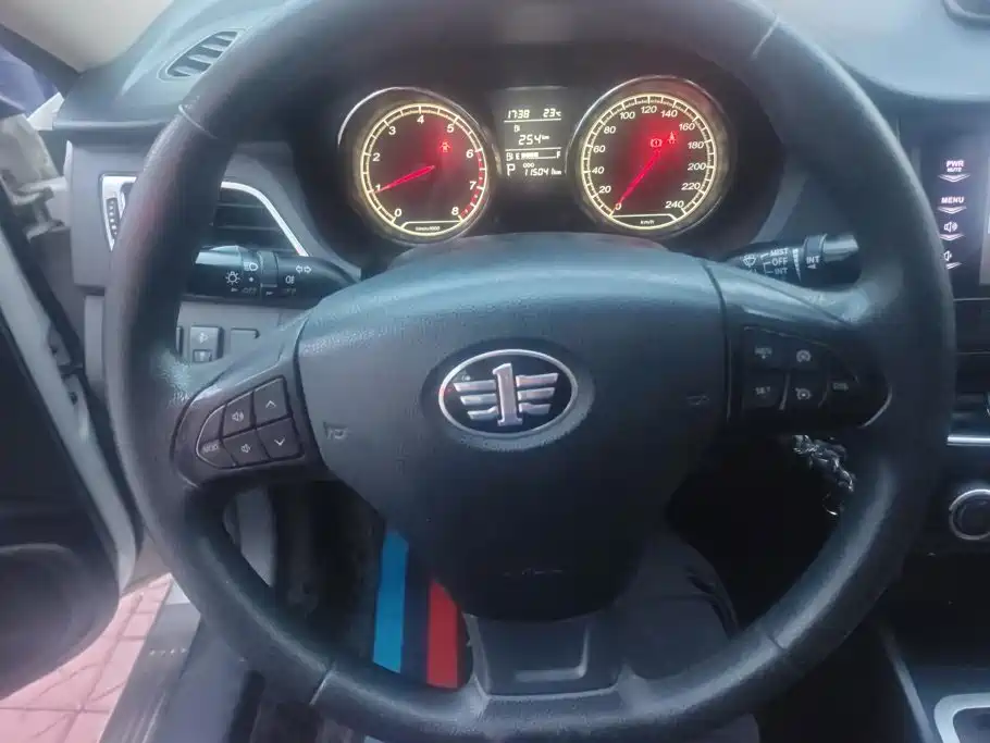 Bestune B30 — миниатюра 15