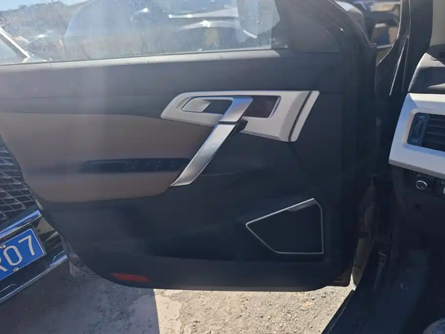 Geely Boyue — миниатюра 7